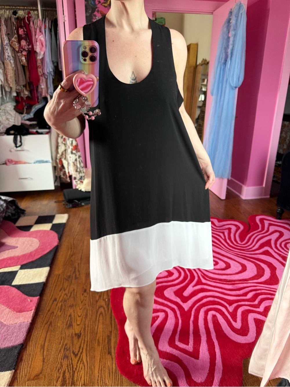 BCBGMaxAzria Kylie Black White Sleeveless Colorblock Racerback Shift Dress Sz L